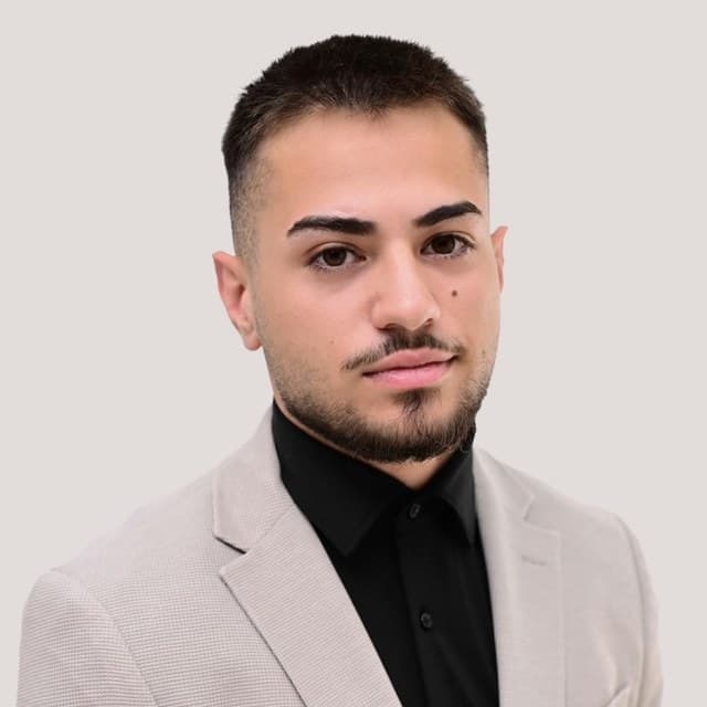 Александър Андреев